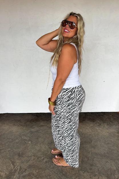 PREORDER: Zebra Bex Barrel Jeans
