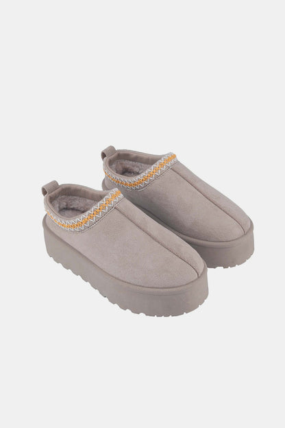 Embroidered Trim Platform Slippers in Taupe