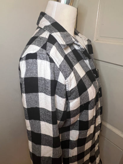 Amber Moon Revival: Buffalo Plaid Lined Shacket