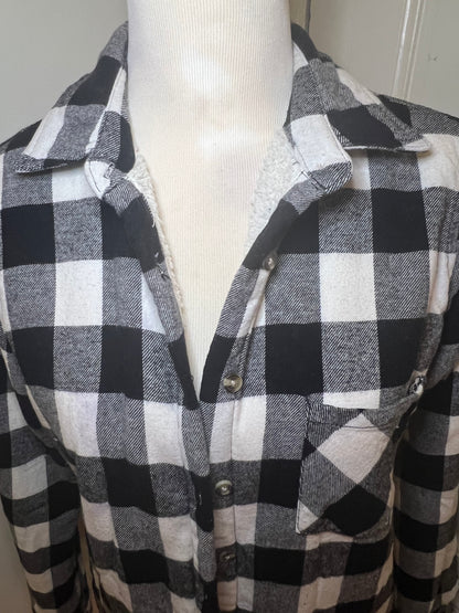 Amber Moon Revival: Buffalo Plaid Lined Shacket