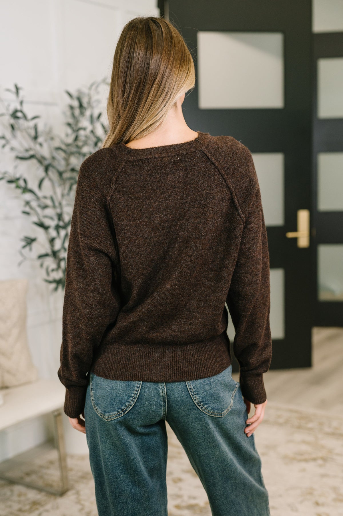 Lucie Henley in Dark Brown
