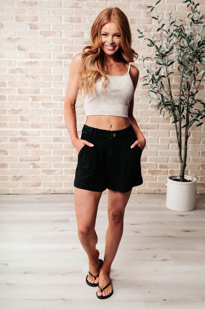 Able Shorts in Black