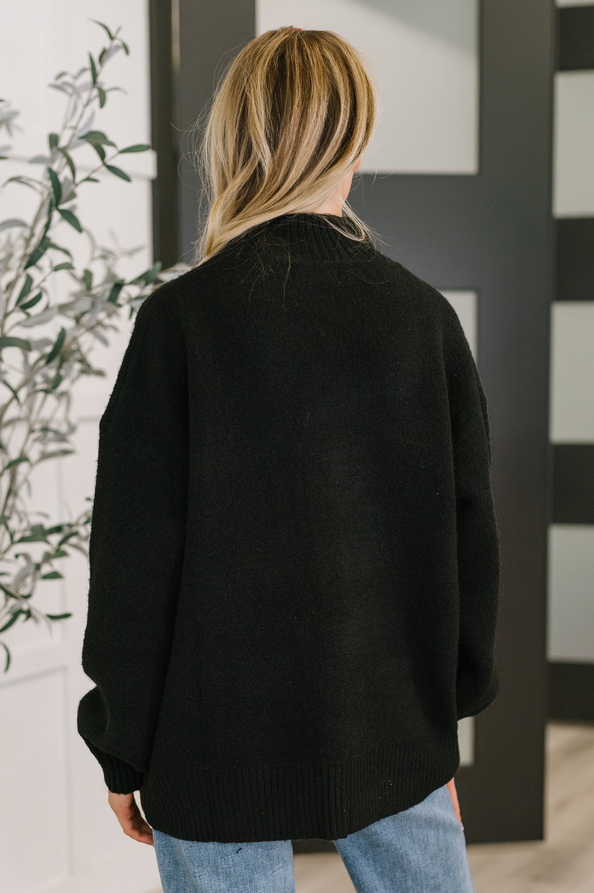 Black High Neck Pullover