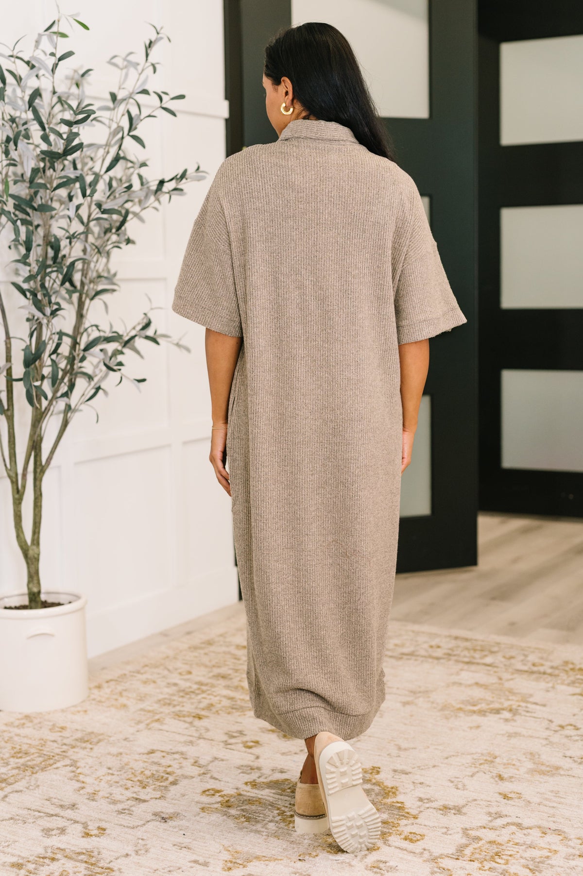 Travel Dress in Light Coco